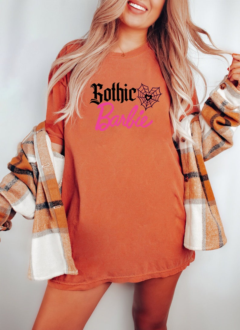 Gothic Barbie Heart Graphic Halloween T-shirt